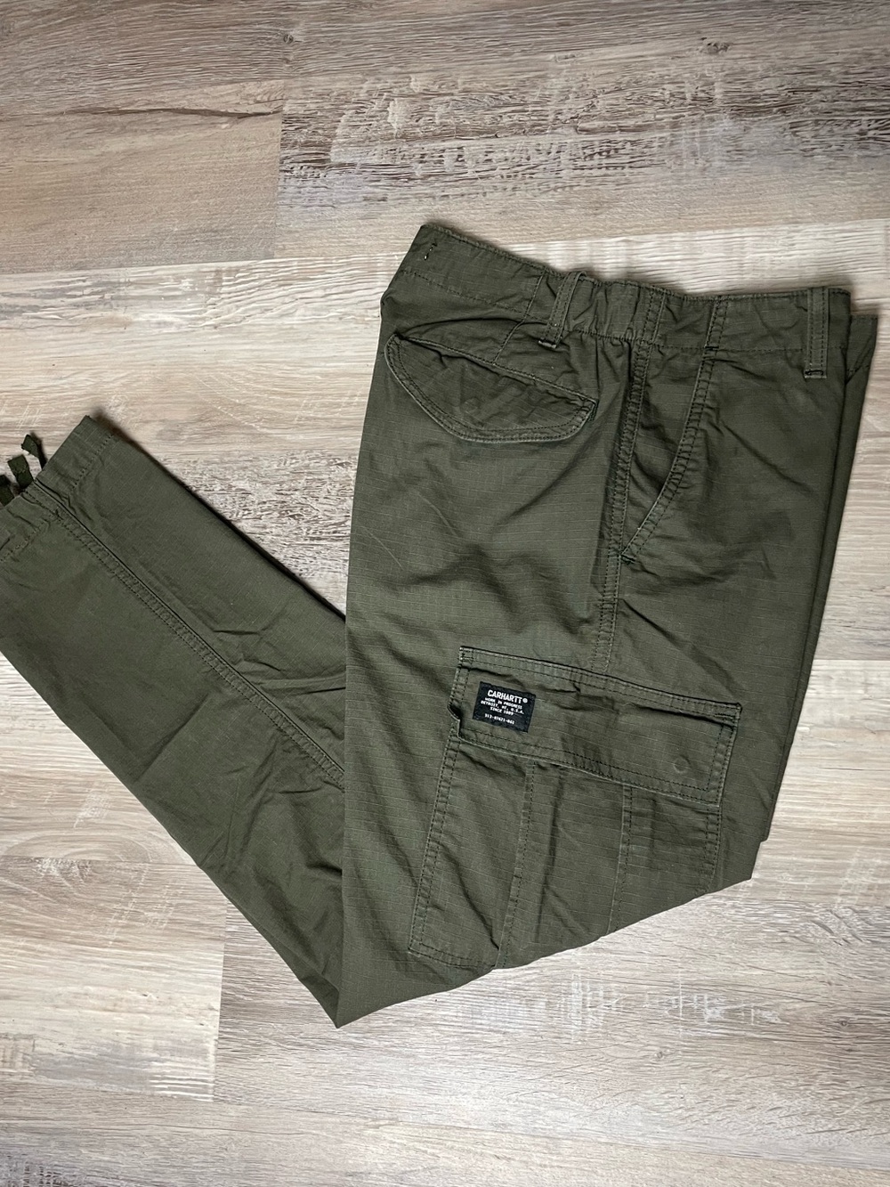 Carhartt WIP Women’s Ripstop Cymbal Cargo Pants – Green – Size 27